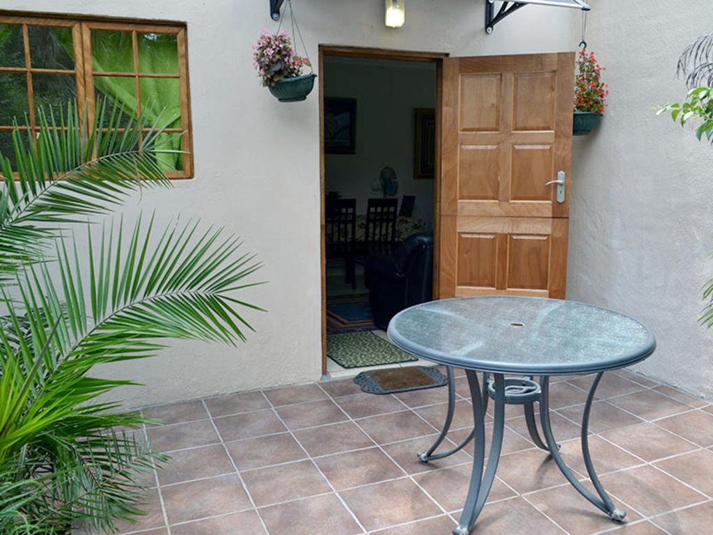 Petra'S Country Guesthouse Фрайхайд Екстериор снимка